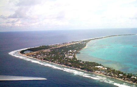 Tuvalu Sewaan Kereta